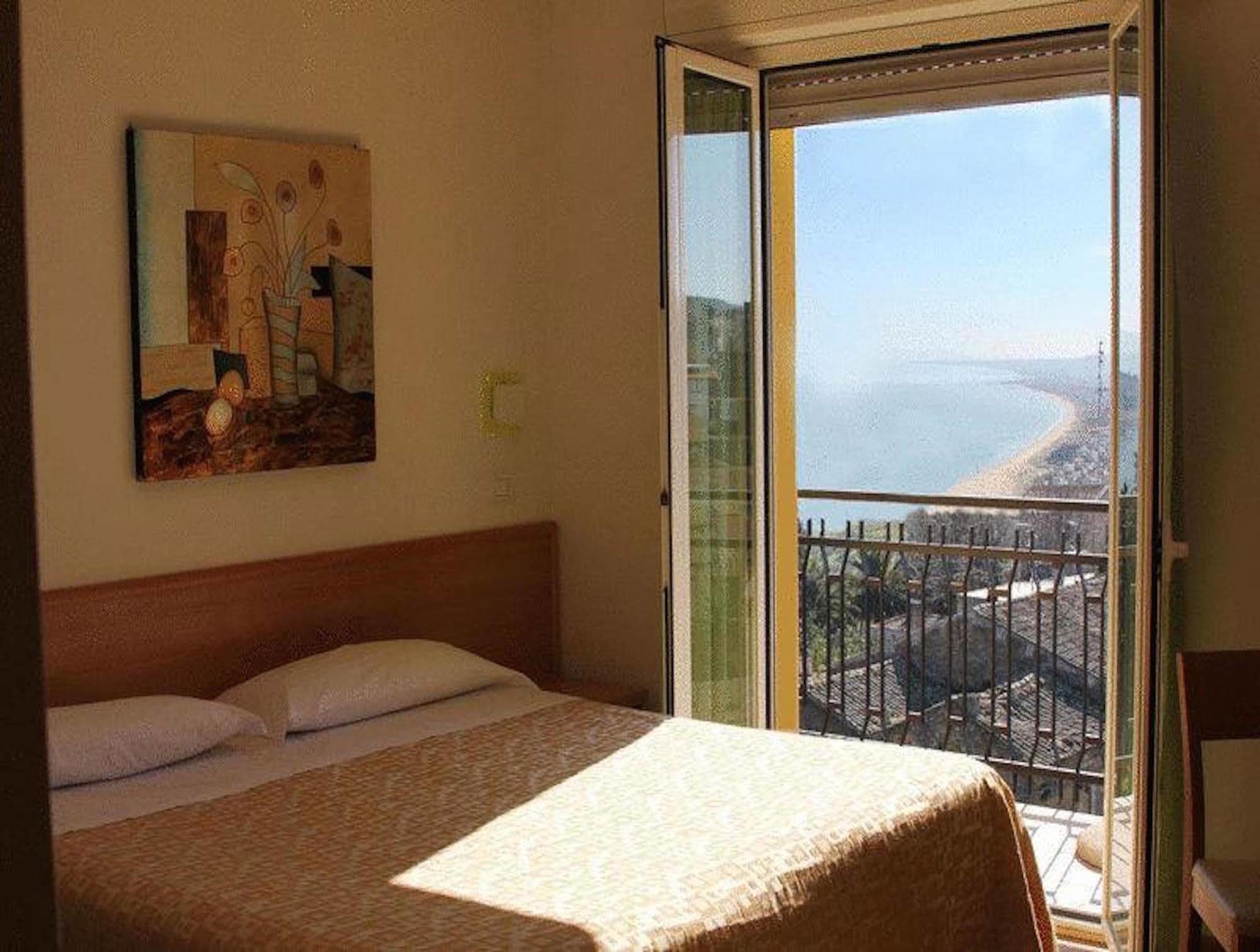 Hotel Dei Sette Vasto Eksteriør billede